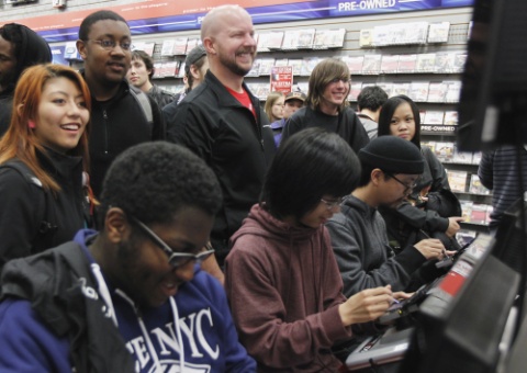 Kid Icarus Uprising - NINTENDO 3DS - Family Friendly Gaming